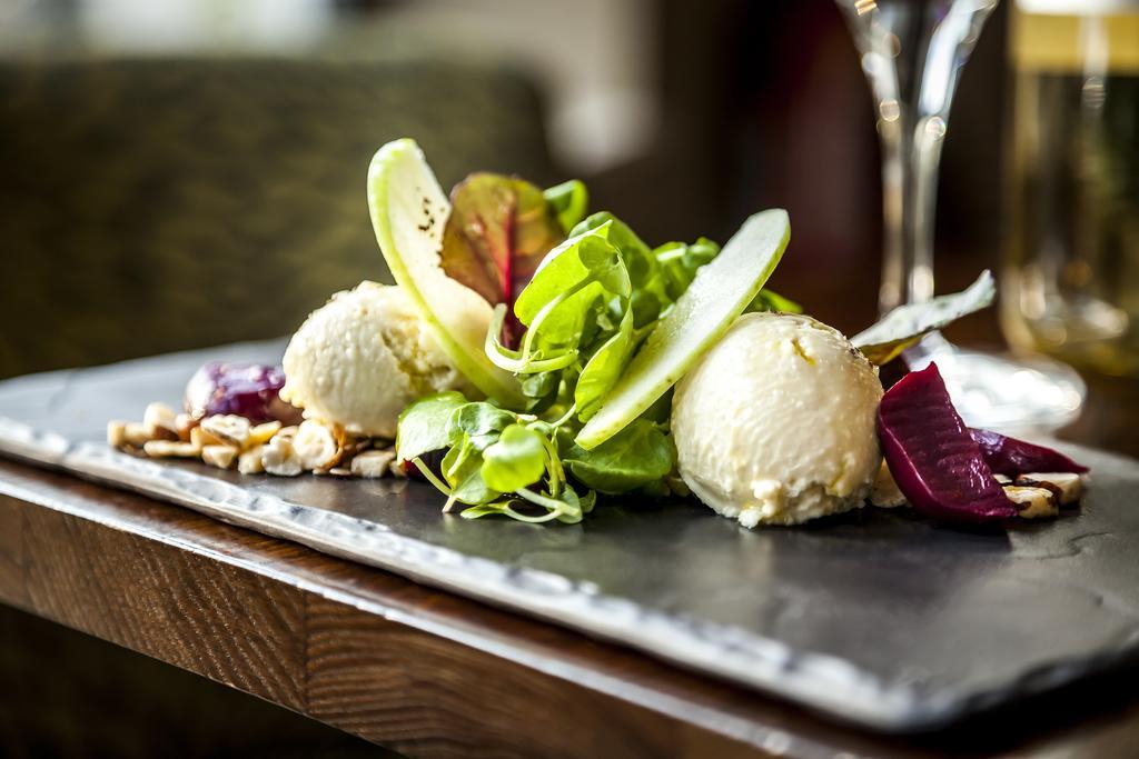 Western Pinewood Manchester Airport-wilmslow 4* Wilmslow