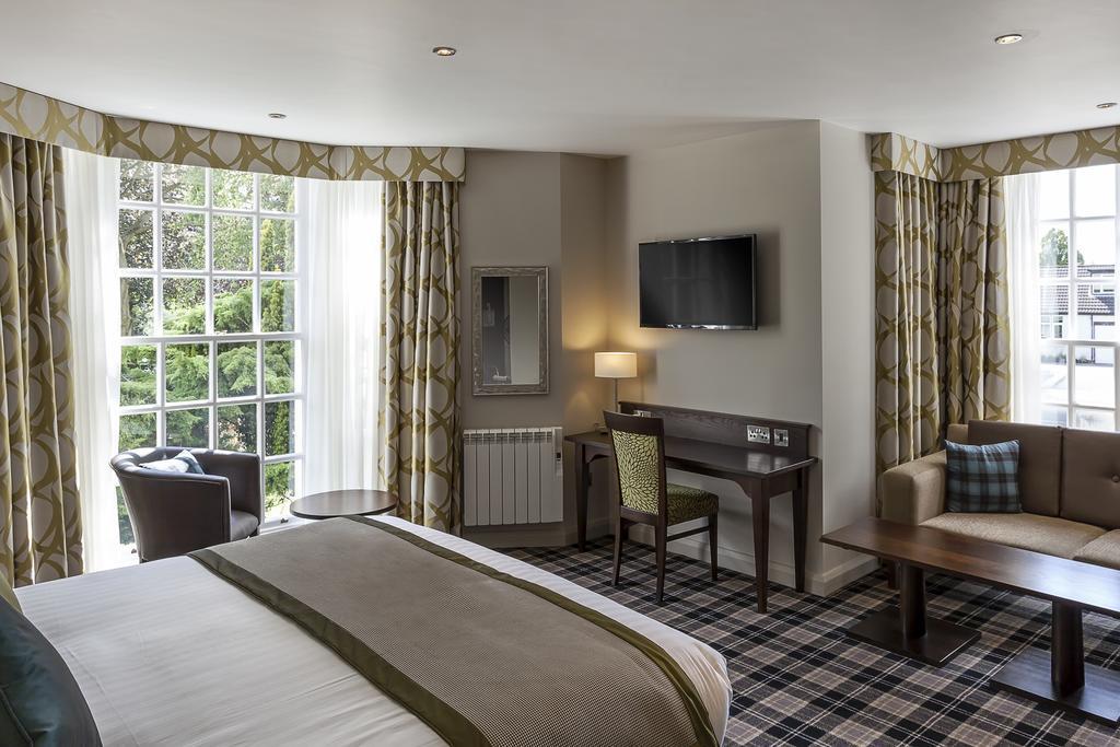 Western Pinewood Manchester Airport-wilmslow Appart hôtel 4*